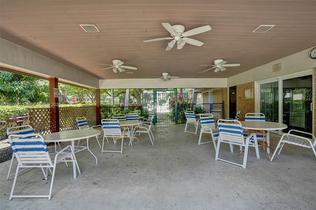 805 Cypress Blvd 512, Pompano Beach, FL 33069