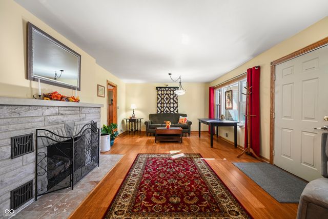 920 E Erdmann Road N, Greensburg, IN 47240