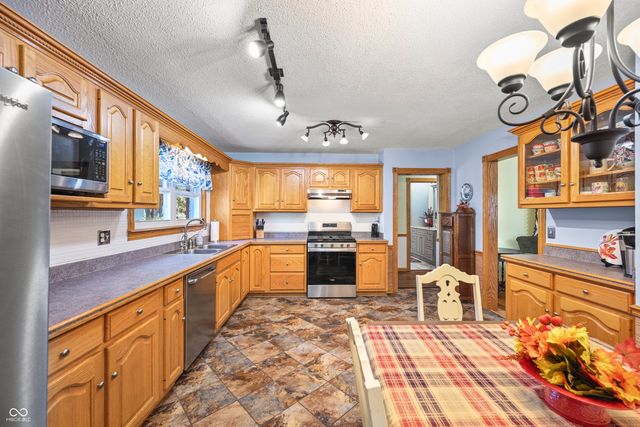 920 E Erdmann Road N, Greensburg, IN 47240