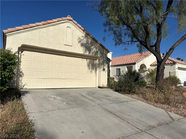 3645 Penedos Drive, Las Vegas, NV 89147