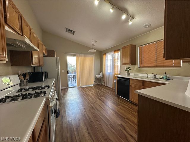 3645 Penedos Drive, Las Vegas, NV 89147