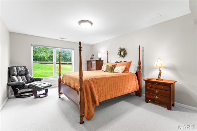 7420 Timberpoint Court, Fairview Heights, IL 62208