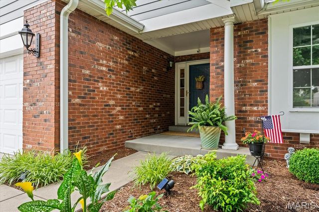 7420 Timberpoint Court, Fairview Heights, IL 62208