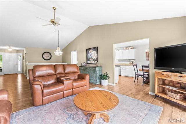 7420 Timberpoint Court, Fairview Heights, IL 62208