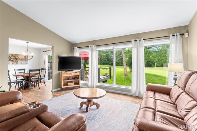 7420 Timberpoint Court, Fairview Heights, IL 62208