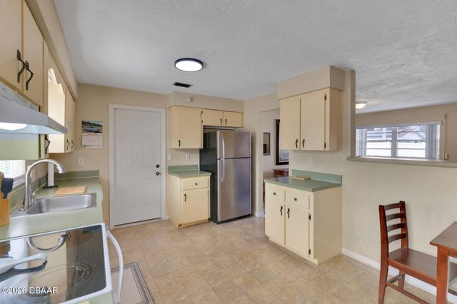 105 Colina Place, Ormond Beach, FL 32174