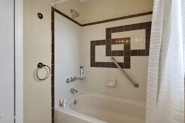 105 Colina Place, Ormond Beach, FL 32174