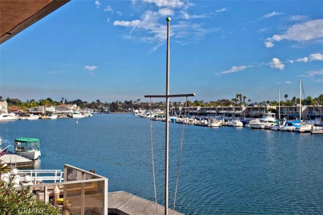 20915 Shellfish Lane, Huntington Beach, CA 92648