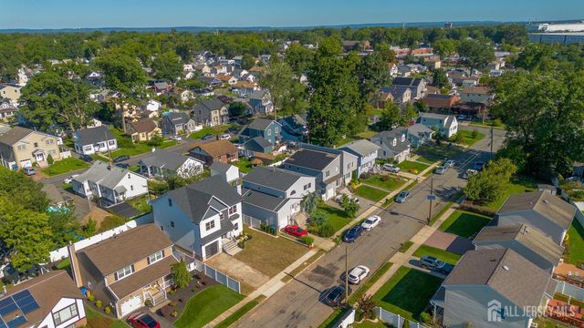 33 Apollo Avenue, Avenel, NJ 07001