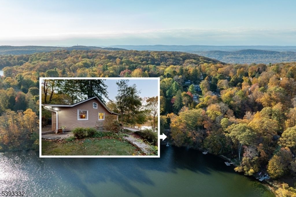 25 Lakeside Dr, Vernon Twp., NJ 07422