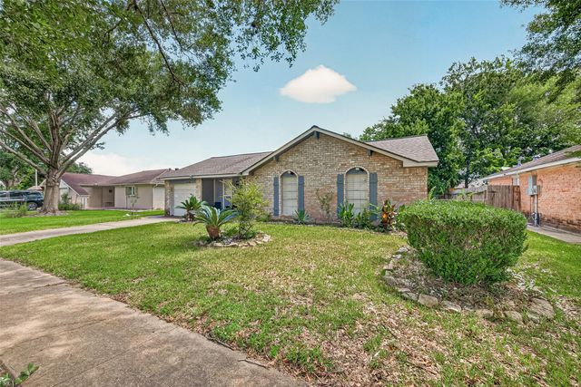 1914 Oaklawn Street, Sugar Land, TX 77498