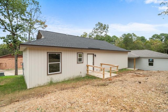 170 Woodridge Street, Hot Springs, AR 71901