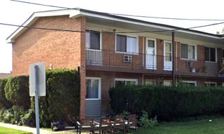 400 W Division Street 3, Villa Park, IL 60181