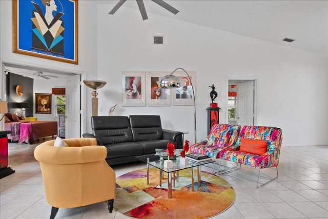 2869 Waters Edge Circle, Greenacres, FL 33413