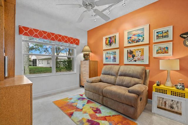 2869 Waters Edge Circle, Greenacres, FL 33413