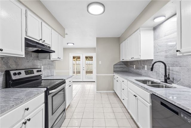 5914 Flagstaff Dr, Corpus Christi, TX 78414