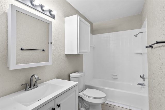 5914 Flagstaff Dr, Corpus Christi, TX 78414