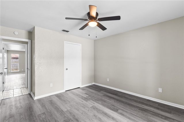 5914 Flagstaff Dr, Corpus Christi, TX 78414