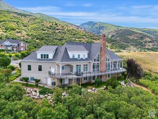 3356 TWIN PEAKS CIR, Layton, UT 84040
