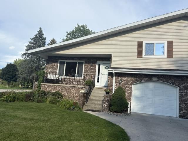 6802 Sunset Meadow Drive, Windsor, WI 53598