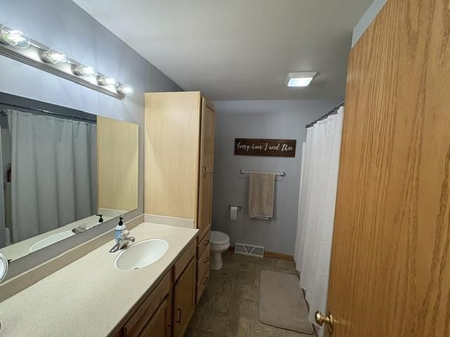6802 Sunset Meadow Drive, Windsor, WI 53598