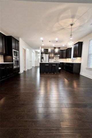 1207 Halletts Peak Place, Lawrenceville, GA 30044