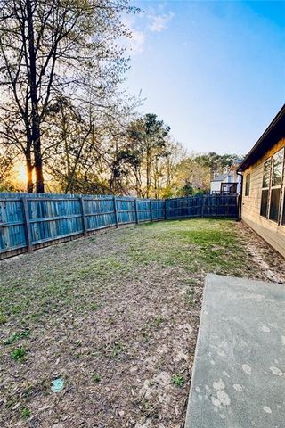 1207 Halletts Peak Place, Lawrenceville, GA 30044