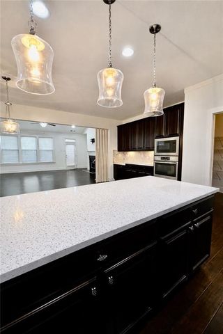 1207 Halletts Peak Place, Lawrenceville, GA 30044