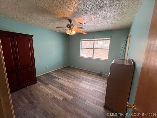 20425 P 9 B, Stigler, OK 74462