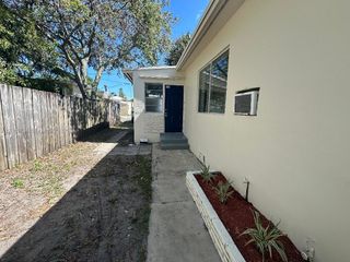 1948 Lincoln Street 2, Hollywood, FL 33020