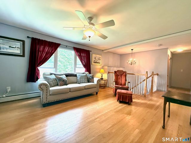 209 Union City Road, Naugatuck, CT 06770