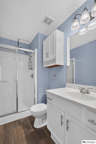 19604 V Street, Omaha, NE 68135