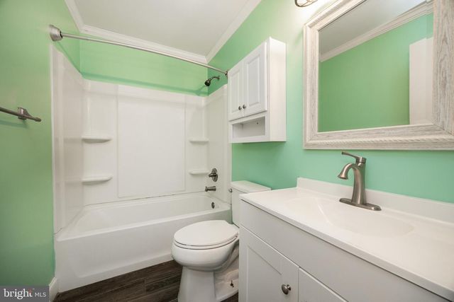 101 HONEYLOCUST CT, Collegeville, PA 19426