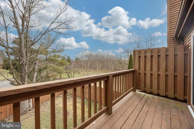 101 HONEYLOCUST CT, Collegeville, PA 19426