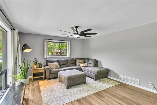 245 Lunie Drive SW, Mableton, GA 30126