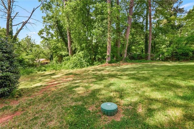 245 Lunie Drive SW, Mableton, GA 30126