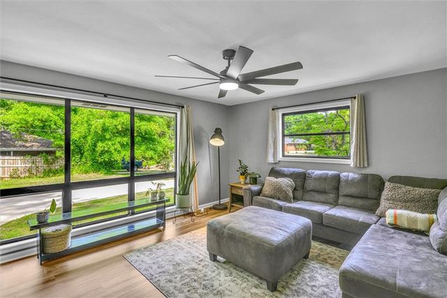 245 Lunie Drive SW, Mableton, GA 30126