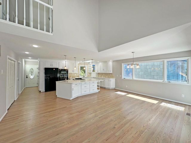 4958 LERCH DR, Shady Side, MD 20764