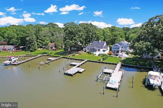 4958 LERCH DR, Shady Side, MD 20764