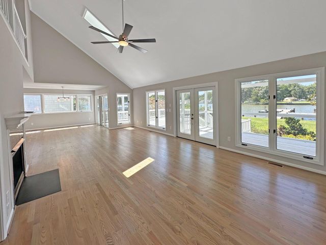 4958 LERCH DR, Shady Side, MD 20764