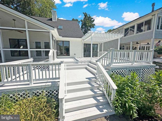 4958 LERCH DR, Shady Side, MD 20764