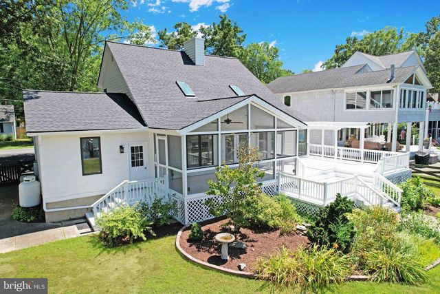 4958 LERCH DR, Shady Side, MD 20764