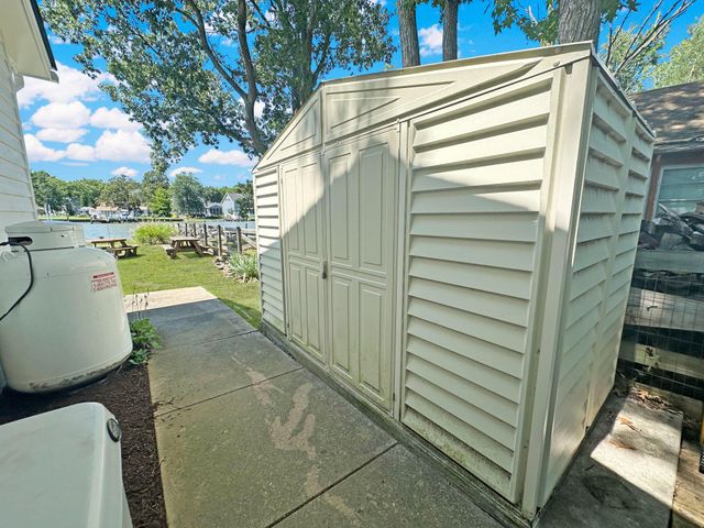 4958 LERCH DR, Shady Side, MD 20764