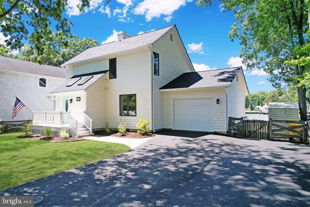 4958 LERCH DR, Shady Side, MD 20764