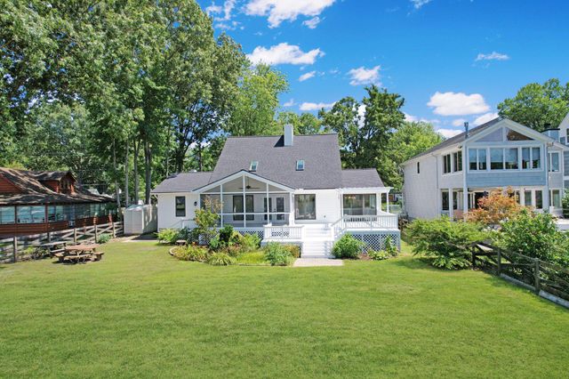 4958 LERCH DR, Shady Side, MD 20764