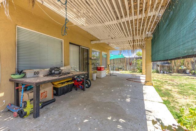 32957 Pueblo Trail, Cathedral City, CA 92234