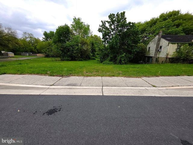 165 CHRISTIANA RD, New Castle, DE 19720