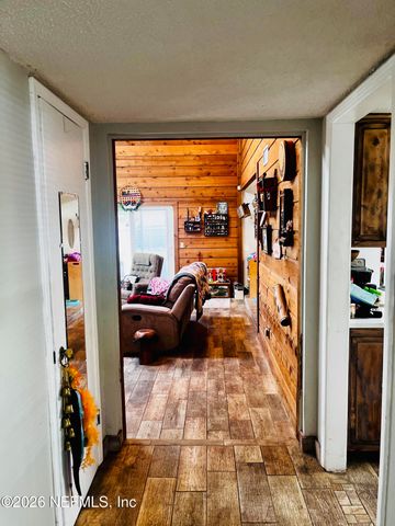 1131 CACTUS CUT Road, Middleburg, FL 32068