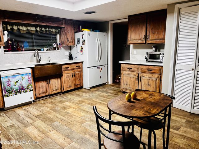 1131 CACTUS CUT Road, Middleburg, FL 32068