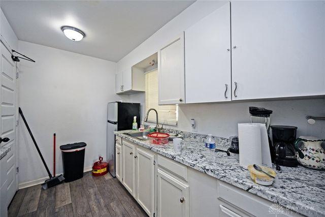 1708 Vancouver Drive, Dayton, OH 45406